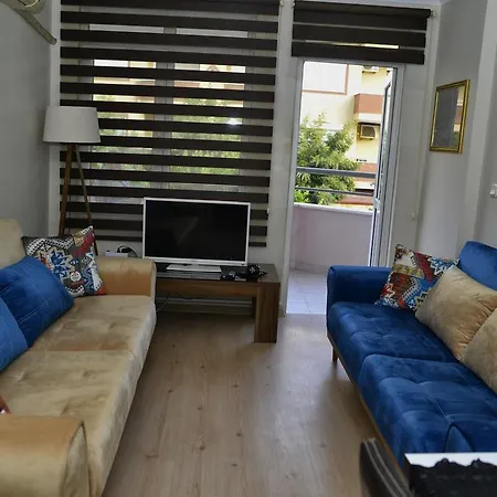 Polat Apartment Tosmur