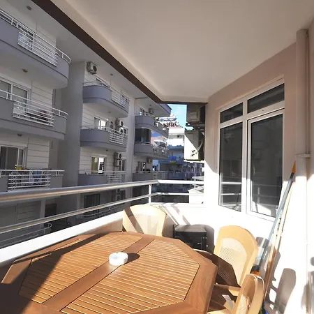 Polat Apartment Tosmur